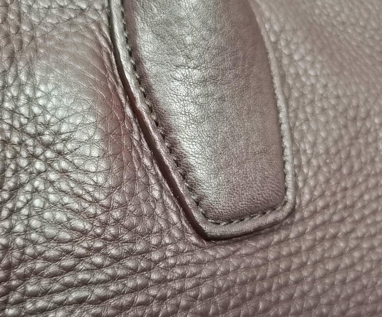 Prada Vitello Daino burgandy leather shopper, Tote bag  For Sale 7