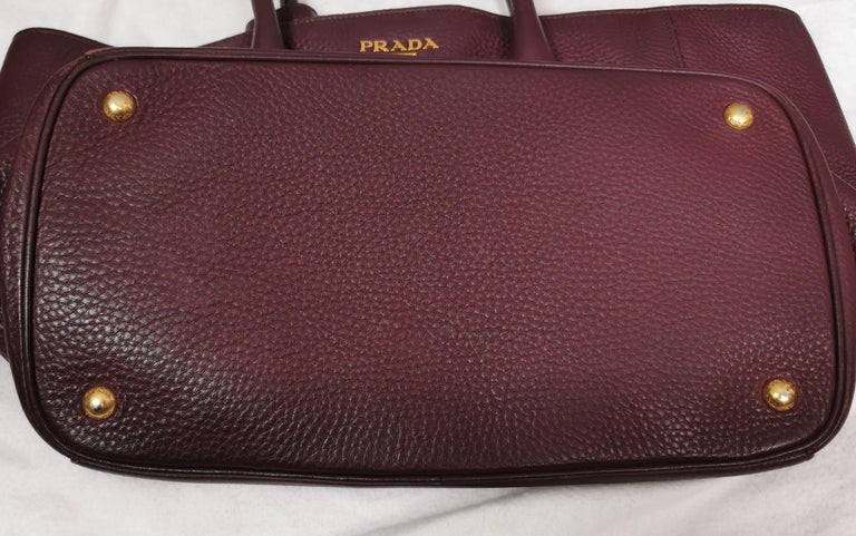 Prada Vitello Daino burgandy leather shopper, Tote bag  For Sale 12
