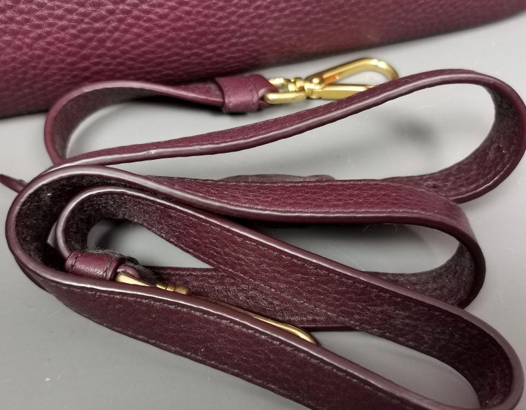 Prada Vitello Daino burgandy leather shopper, Tote bag  For Sale 3