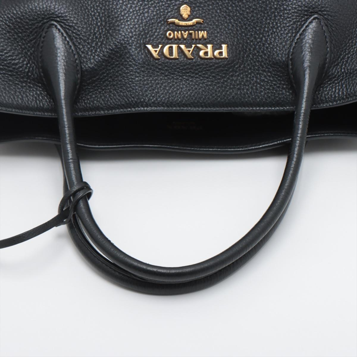 Prada Vitello Daino Leather Two - Way Handbag Black For Sale 2