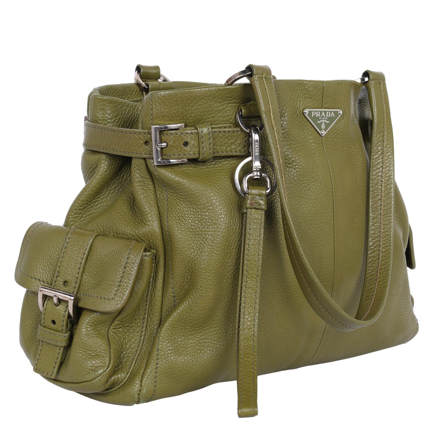 Prada Vitello Daino Life Shoulder Bag Green In Excellent Condition In Salt Lake Cty, UT