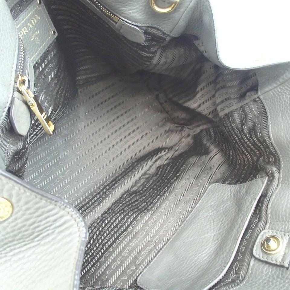 Women's Prada Vitello Large Leather Shoulder Bag GG-0924P-0007 For Sale