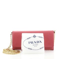 Prada Brieftasche auf Kette Leder