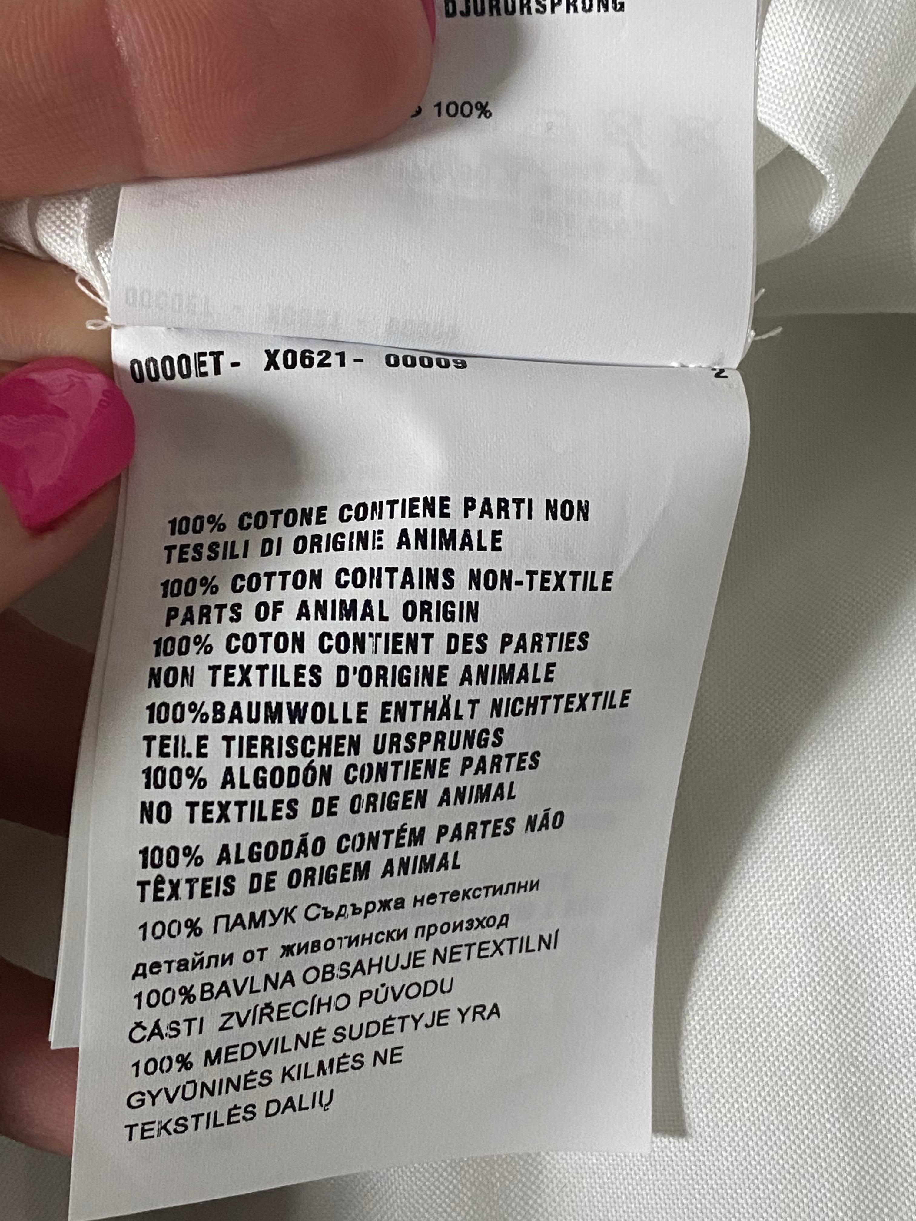 Chemisier Prada à boutons en coton blanc, taille 40 en vente 6