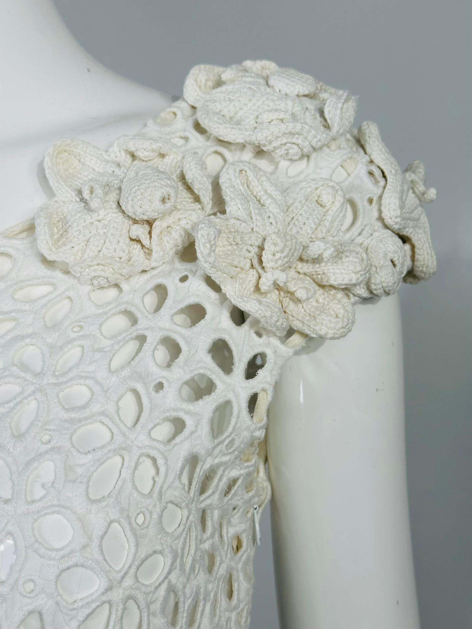Prada White Cotton Eyelet Mini Dress with Irish Crochet Cap Shoulders For Sale 11