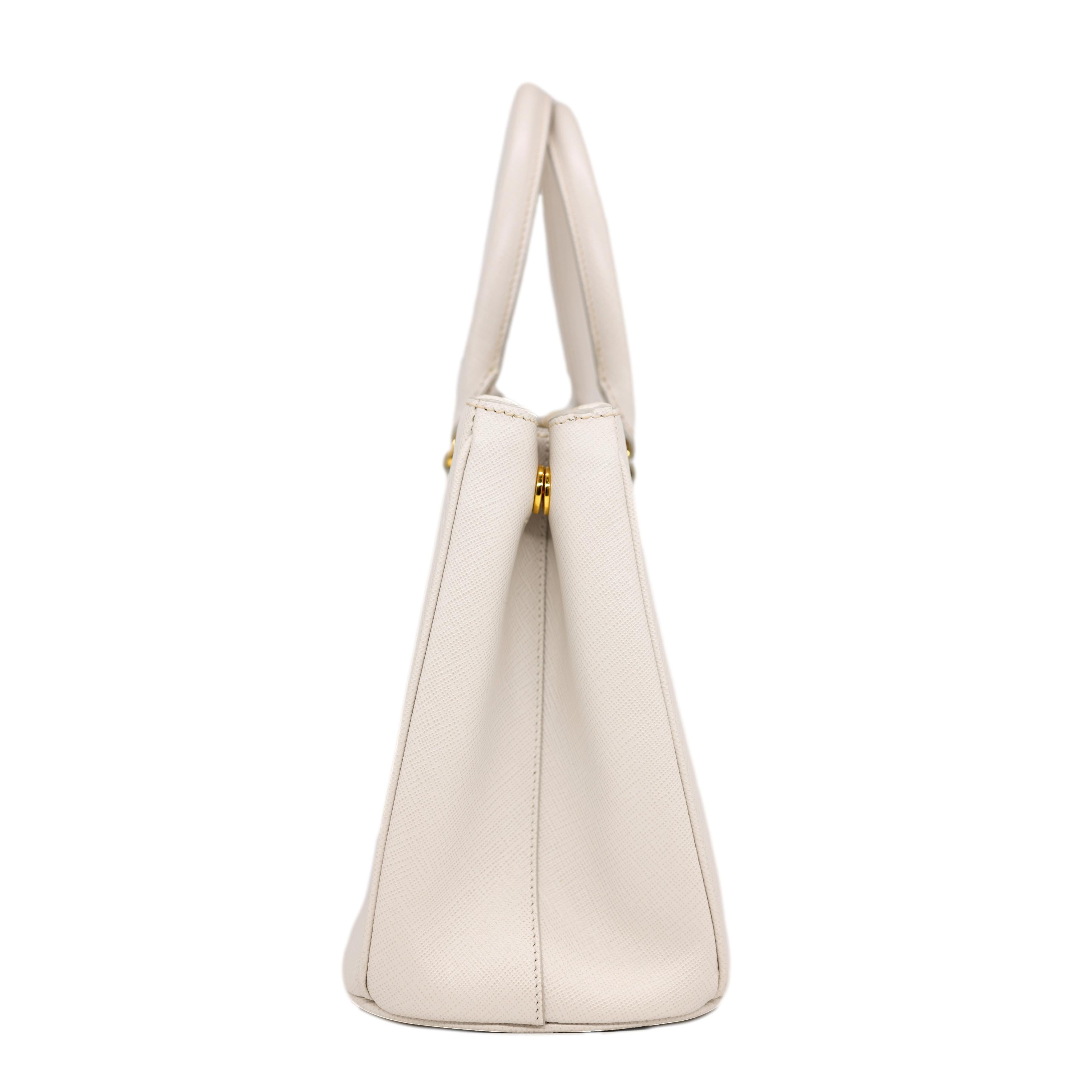 medium prada galleria saffiano leather bag