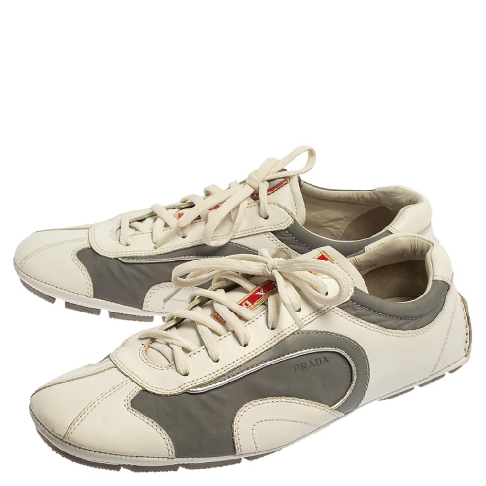 De los hombres Prada Blanco/Gris Nylon Y Piel Zapatillas Bajas Talla 41.5