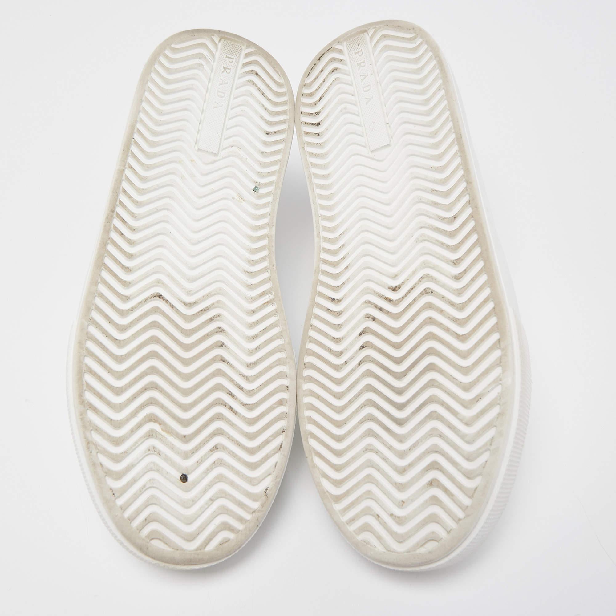 Prada White Leather Macro Low Top Sneakers Size 41 4