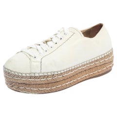 Prada Weiße Espadrille-Turnschuhe aus Leder mit Plateausohle Größe 37,5