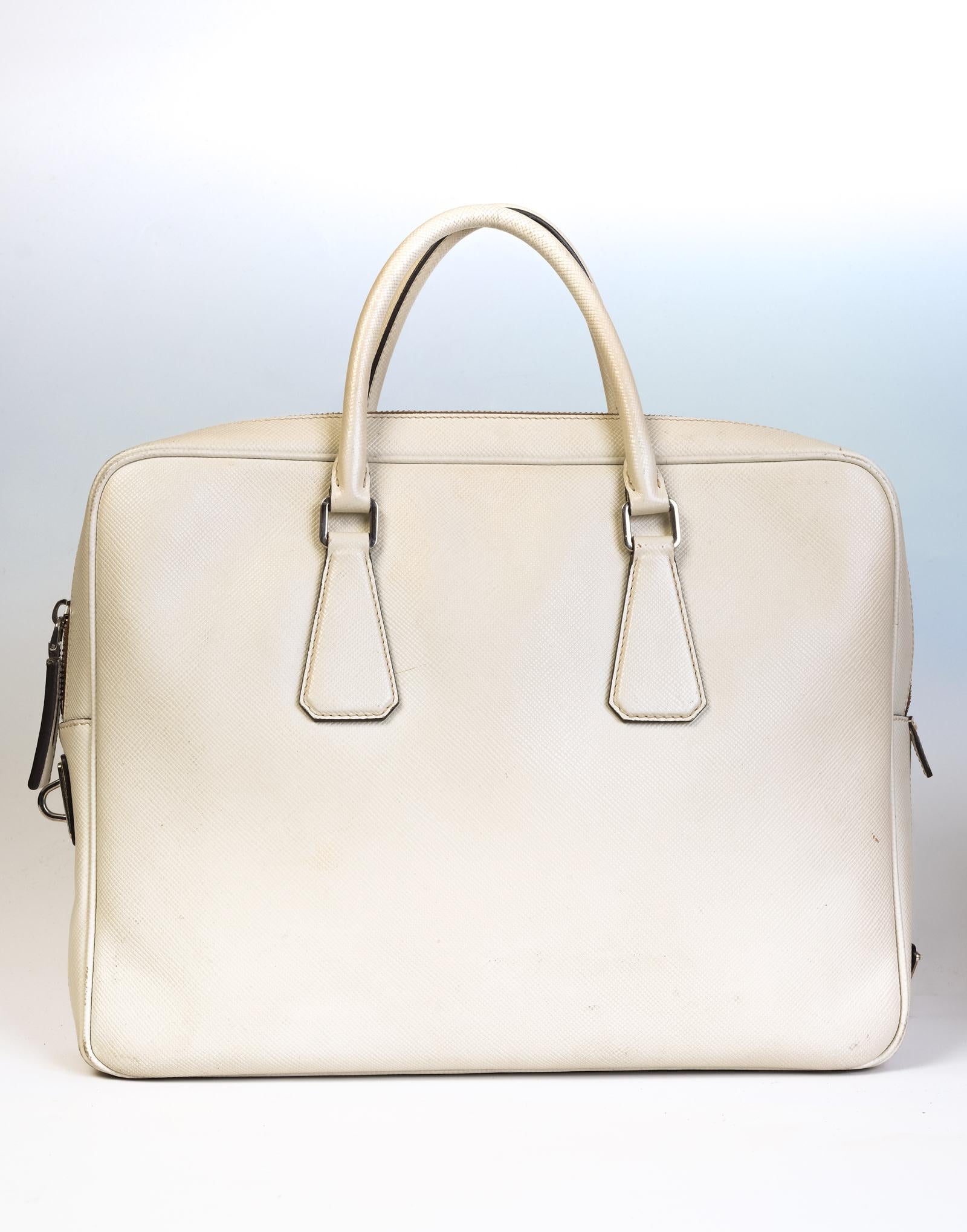 Prada Bauletto Aktentasche aus weißem Saffiano-Leder (Weiß)