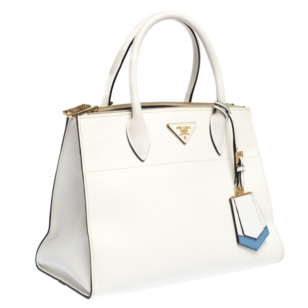 Prada White Saffiano Lux Medium Saffiano Greca Paradigm Tote In Good Condition In Dubai, Al Qouz 2