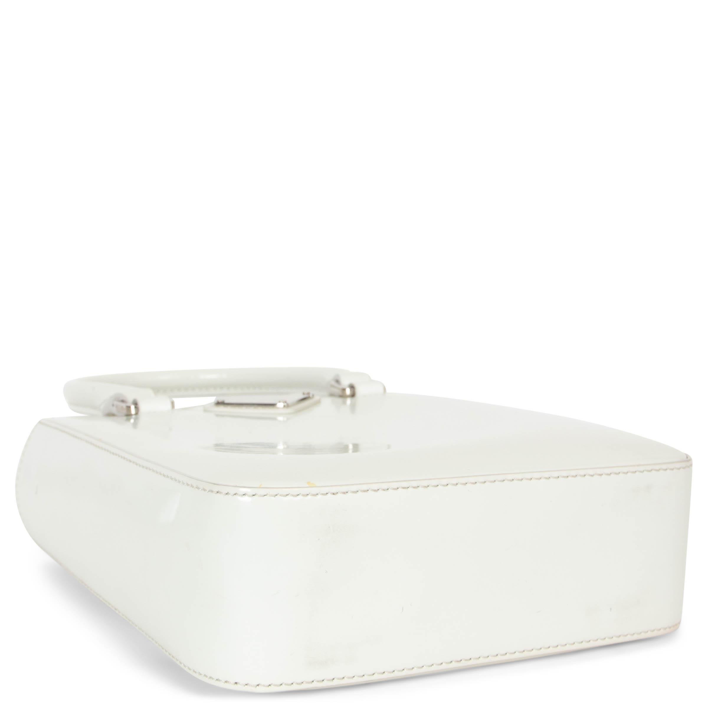 PRADA white Spazzolato leather SMALL BRUSHED TOTE Shoulder Bag In Fair Condition For Sale In Zürich, CH