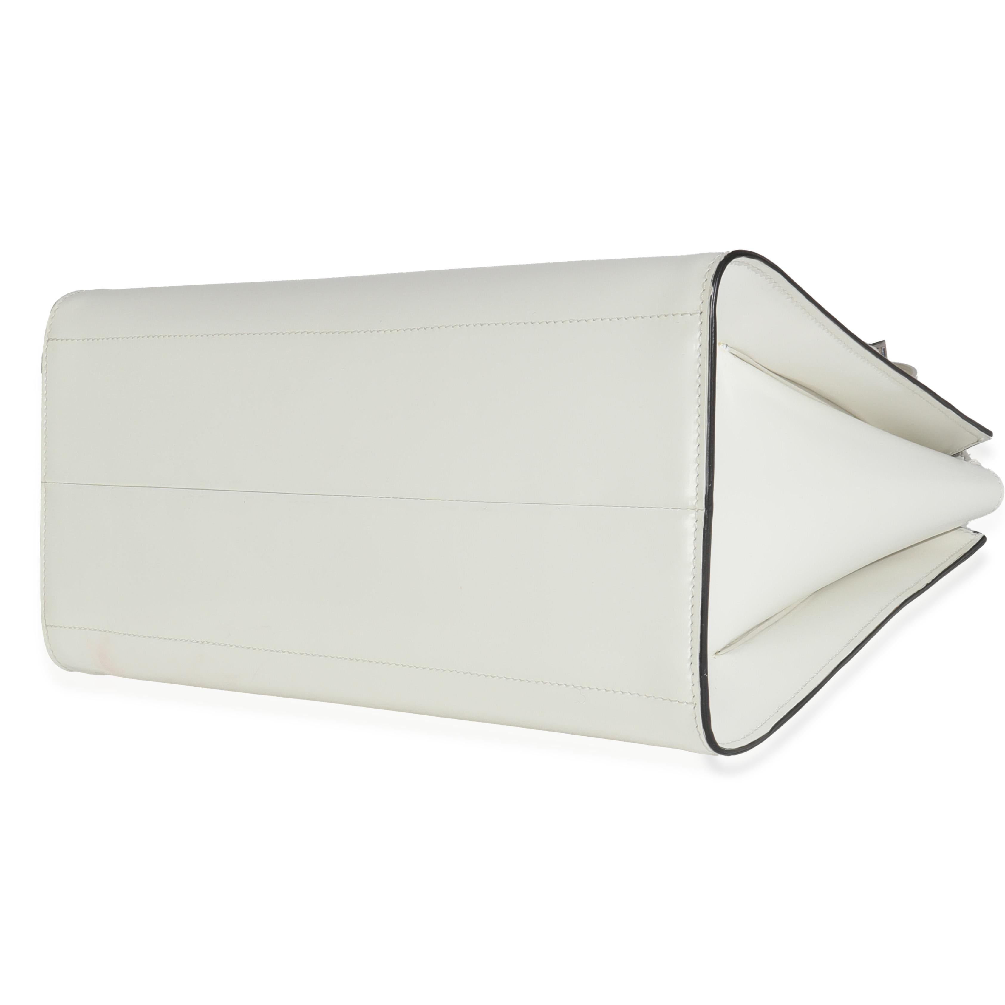 Women's Prada White Spazzolato Trapeze Logo Plaque Tote For Sale