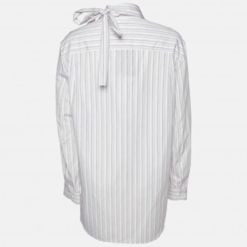 Gris Prada - Chemise à col noué et boutonnée en coton rayée blanche M en vente