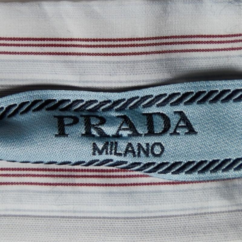 Prada - Chemise à col noué et boutonnée en coton rayée blanche M Pour femmes en vente