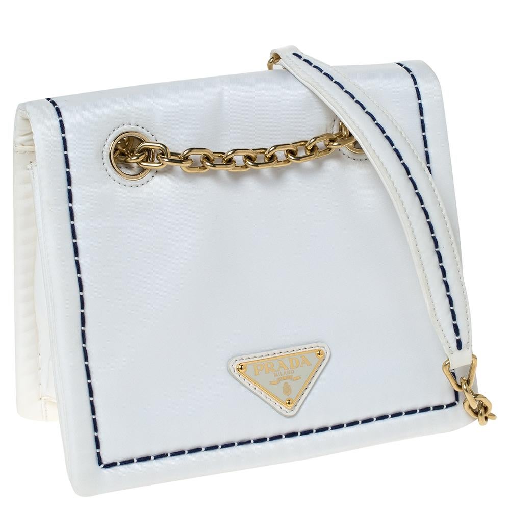 white prada bag with chain