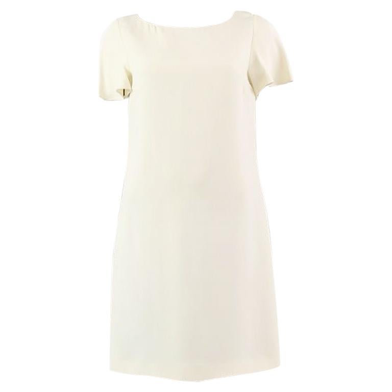 white short sleeve shift dress