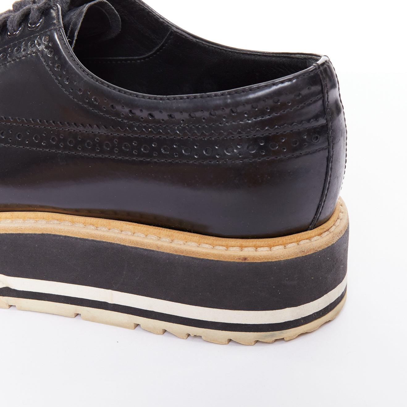 PRADA Wingtip black white beige platform brogue oxfords EU37.5 en vente 4