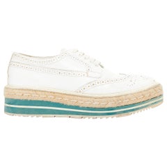 PRADA Wingtip weißes grünes Leder Espadrille keilförmiger Brogue Oxfords EU35.5