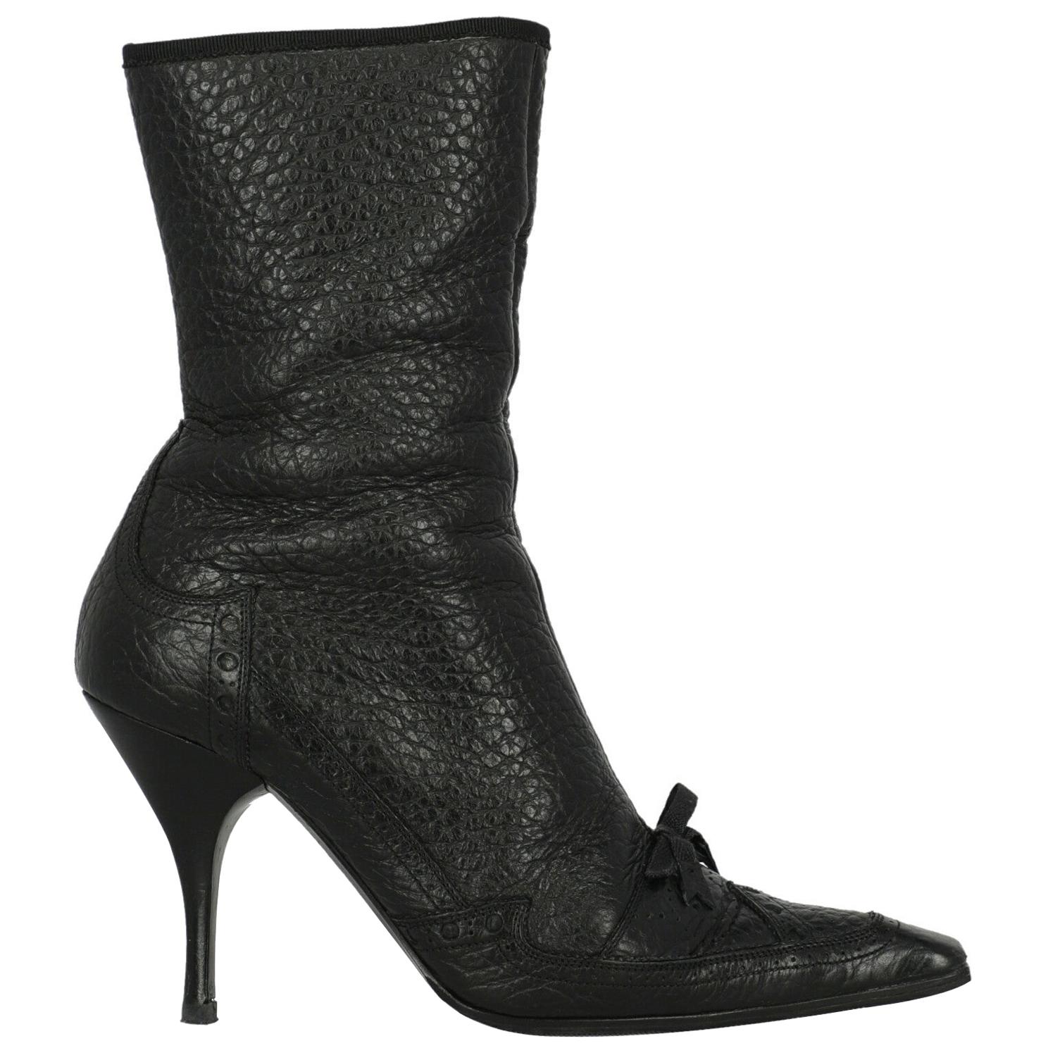 Prada Woman Ankle boots Black Leather IT 40 For Sale