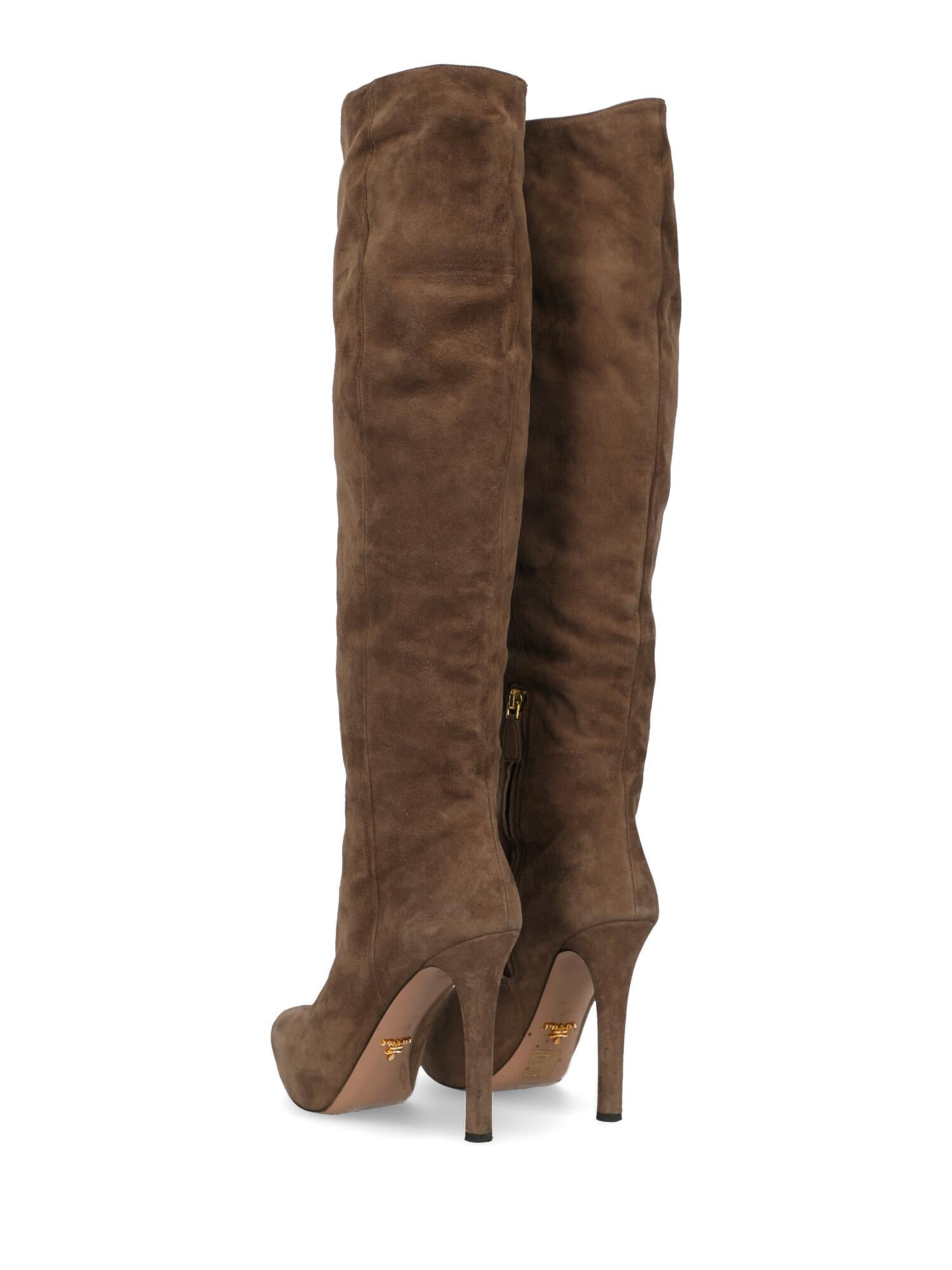 Women's Prada Woman Boots Beige Leather IT 40 For Sale