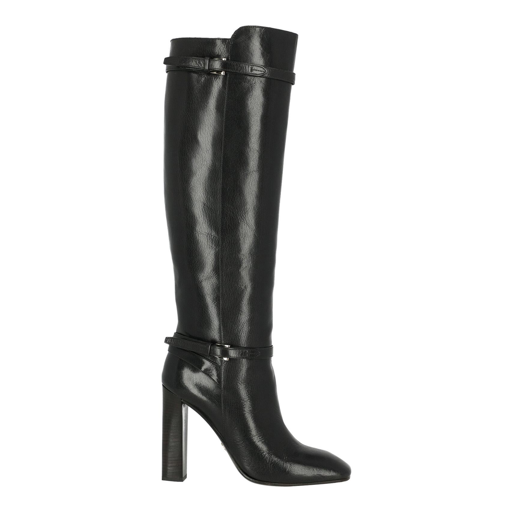 Prada Woman Boots Black Leather IT 41 For Sale