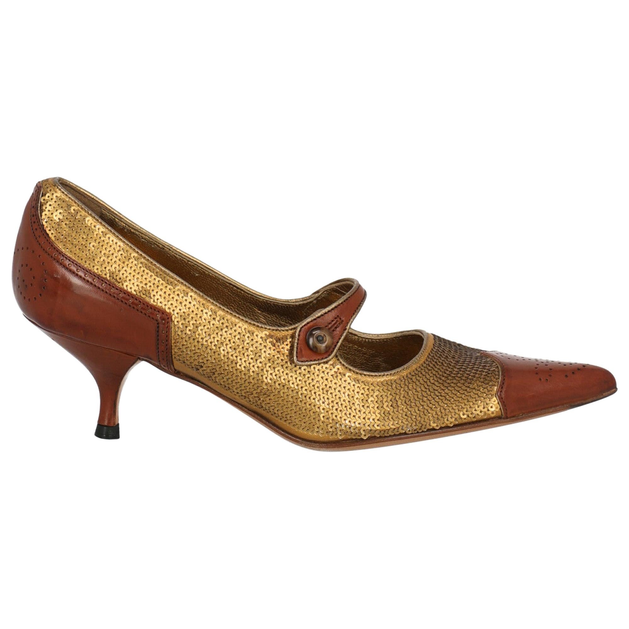Prada Woman Pumps Brown Leather IT 35.5 For Sale