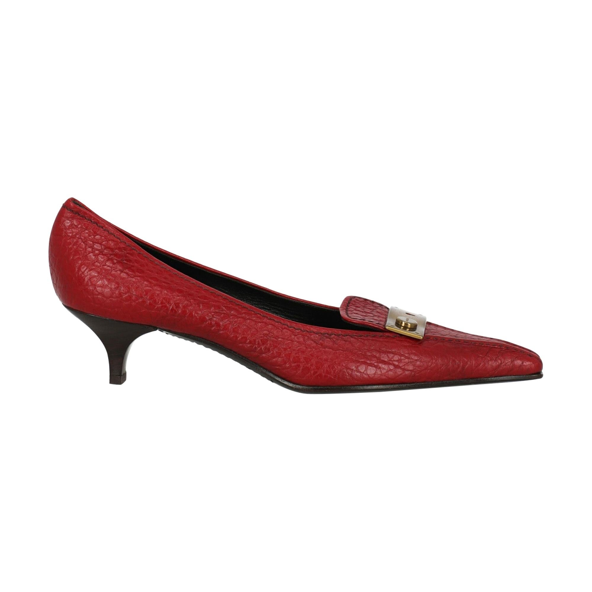 Prada Woman Pumps Red Leather IT 39.5 For Sale