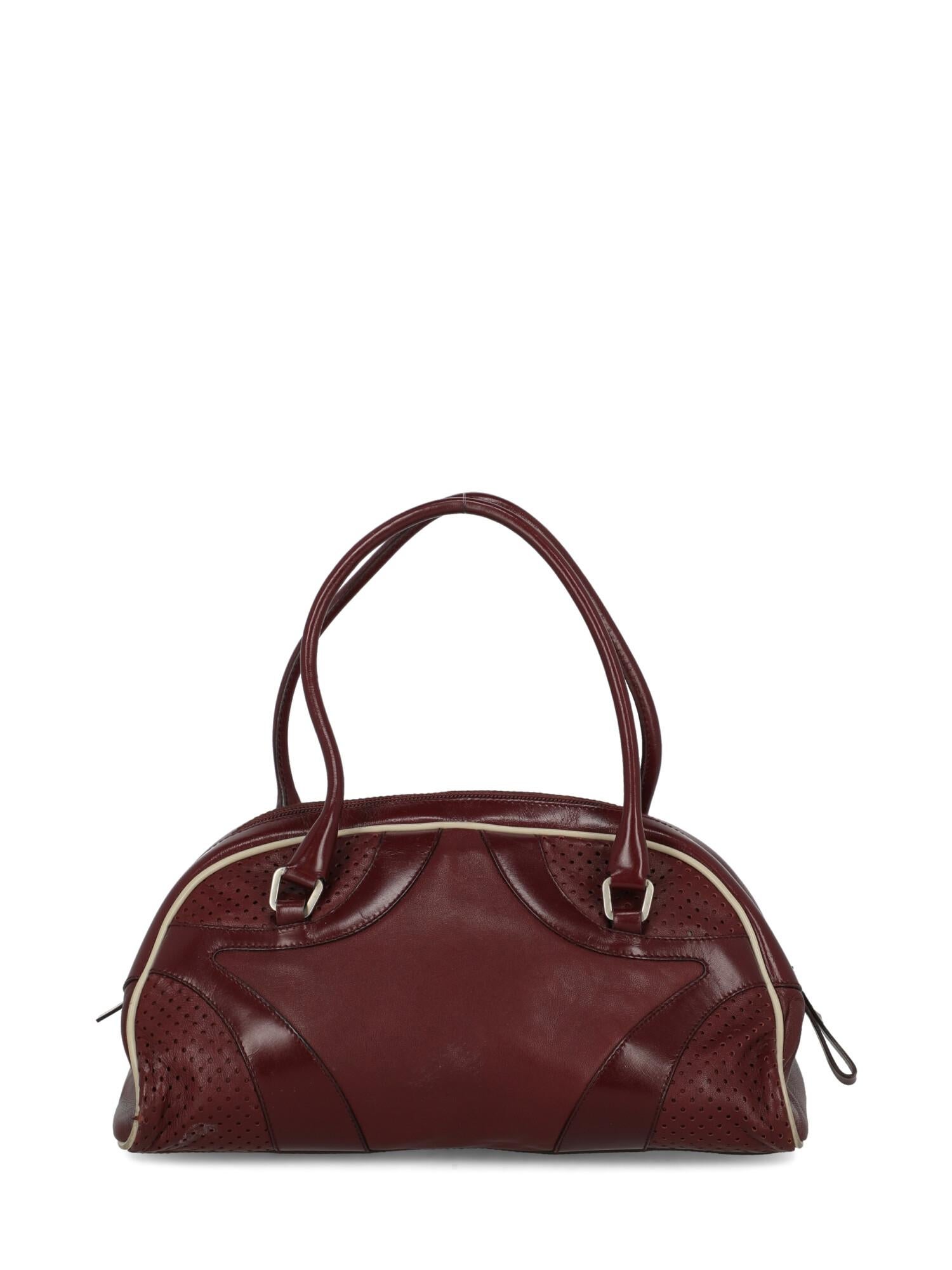 Prada Woman Shoulder bag Burgundy Leather In Fair Condition For Sale In Milan, IT