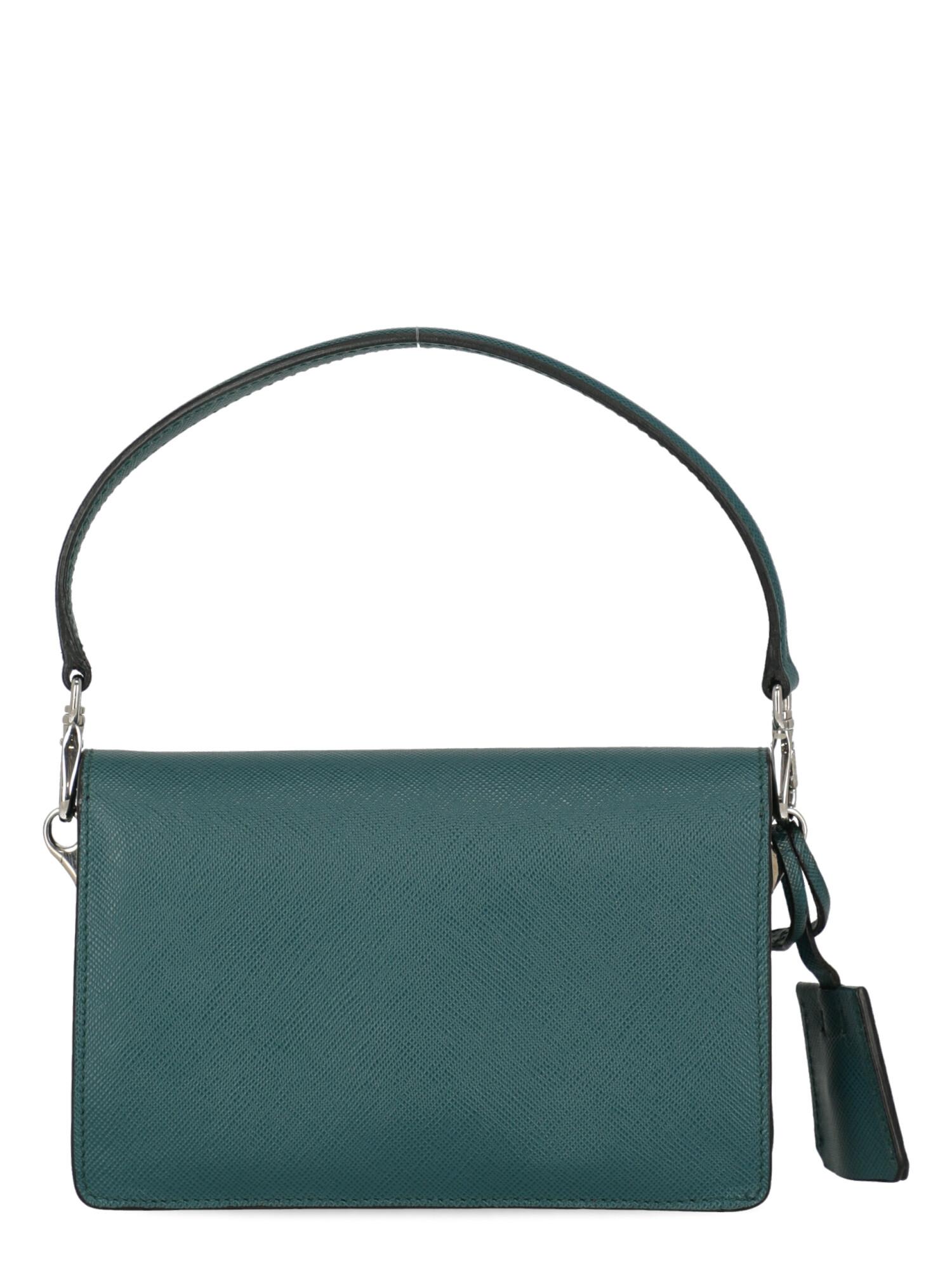 Prada Woman Shoulder bag Sound Green Leather In Good Condition For Sale In Milan, IT