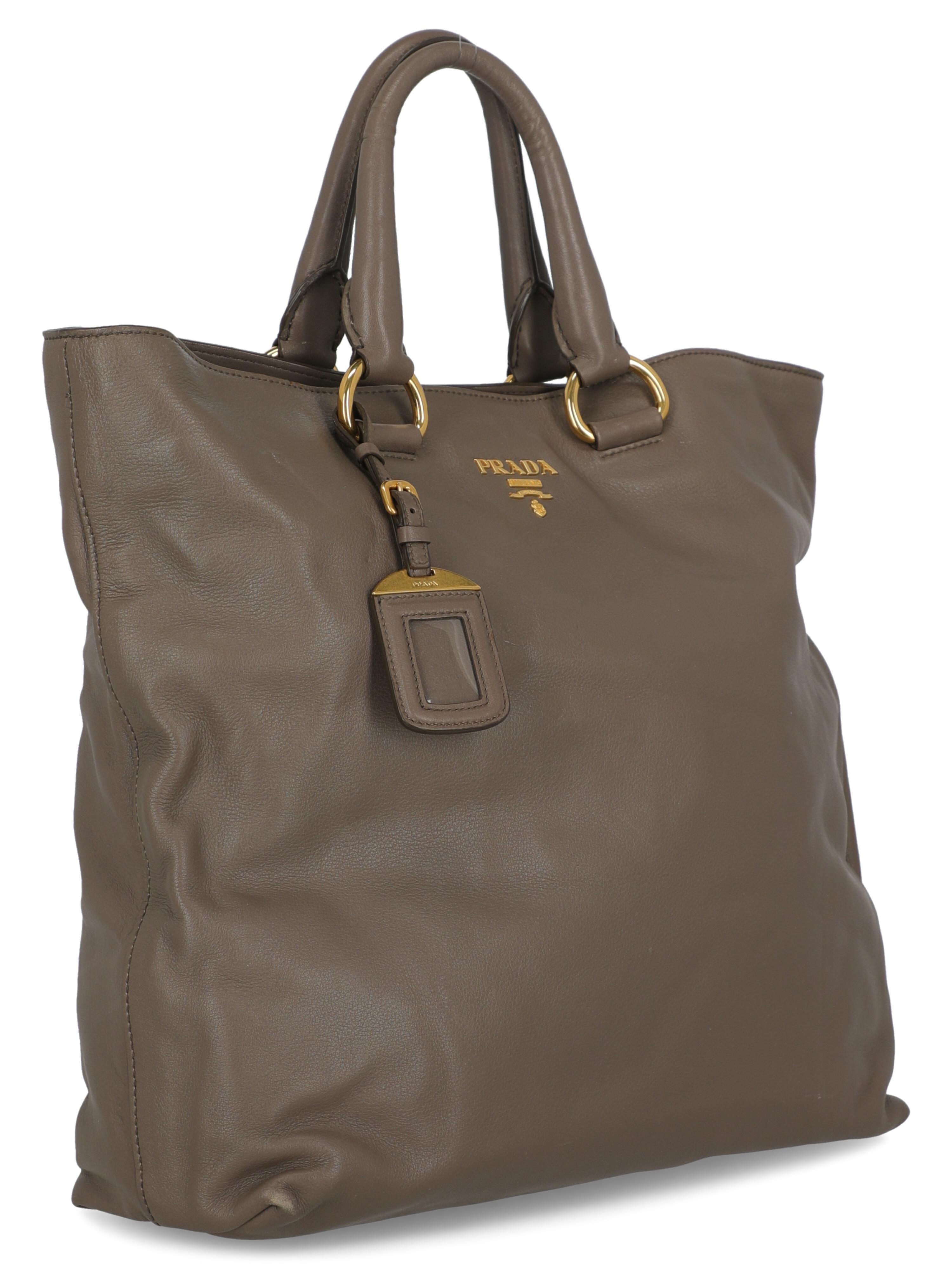 Prada Women  Handbags  Beige Leather In Good Condition For Sale In Milan, IT