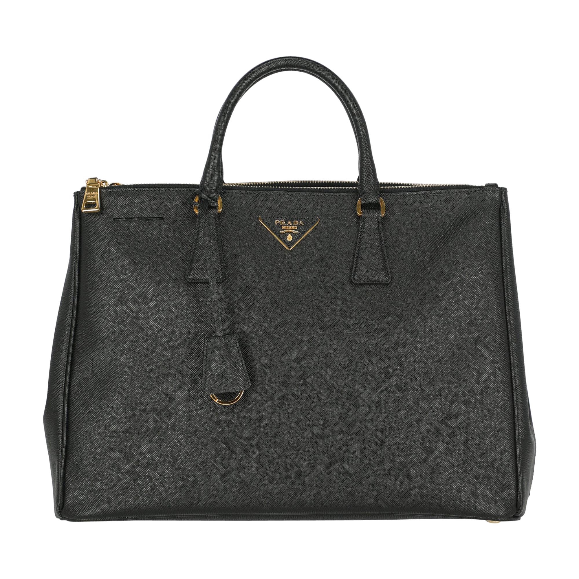 Prada Women  Handbags Galleria Black Leather For Sale