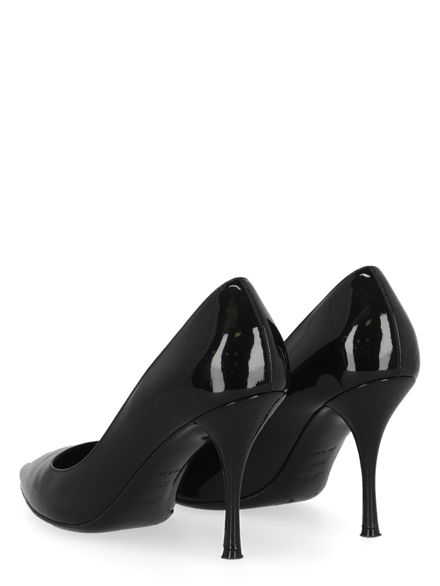 Women's Prada Women  Pumps Black Leather IT 36.5 For Sale