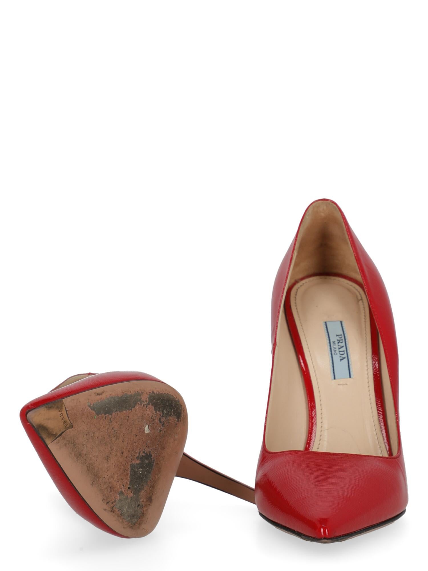 Prada Women  Pumps Red Leather IT 40 For Sale 1