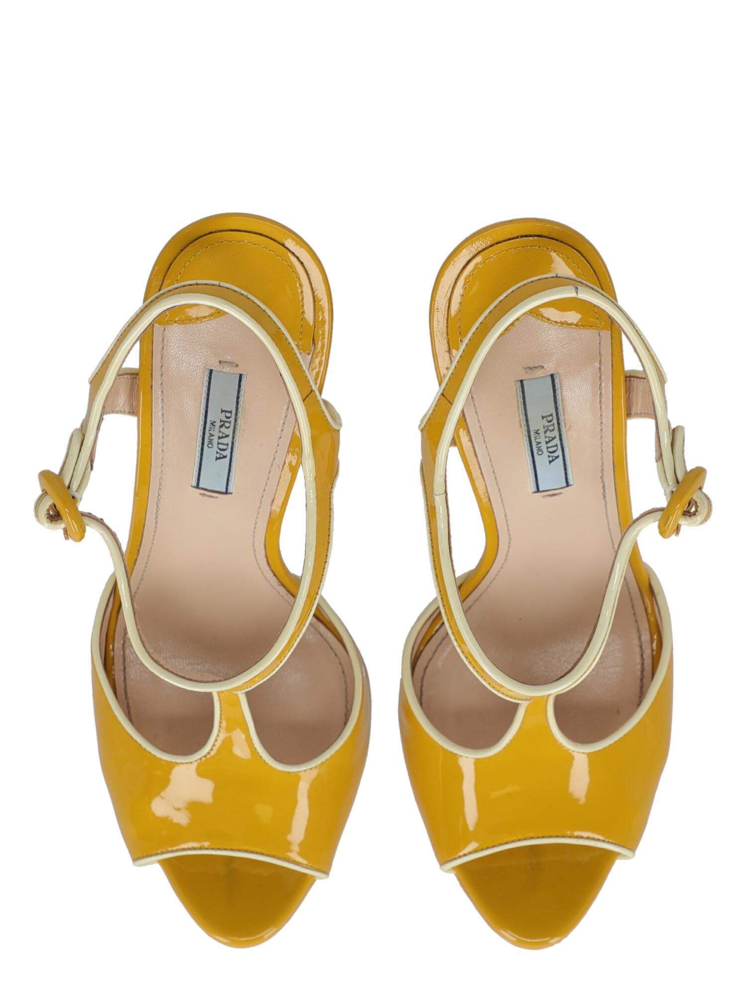 Prada Women  Sandals Yellow Leather IT 40.5 For Sale 1