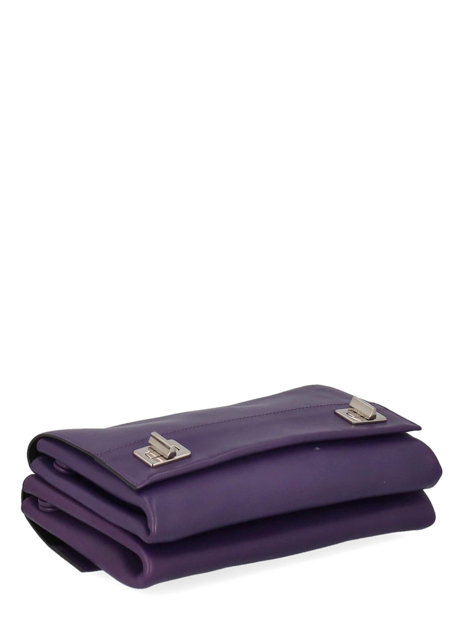 Prada  Women   Shoulder bags  Purple Leather  In Good Condition For Sale In Milan, IT