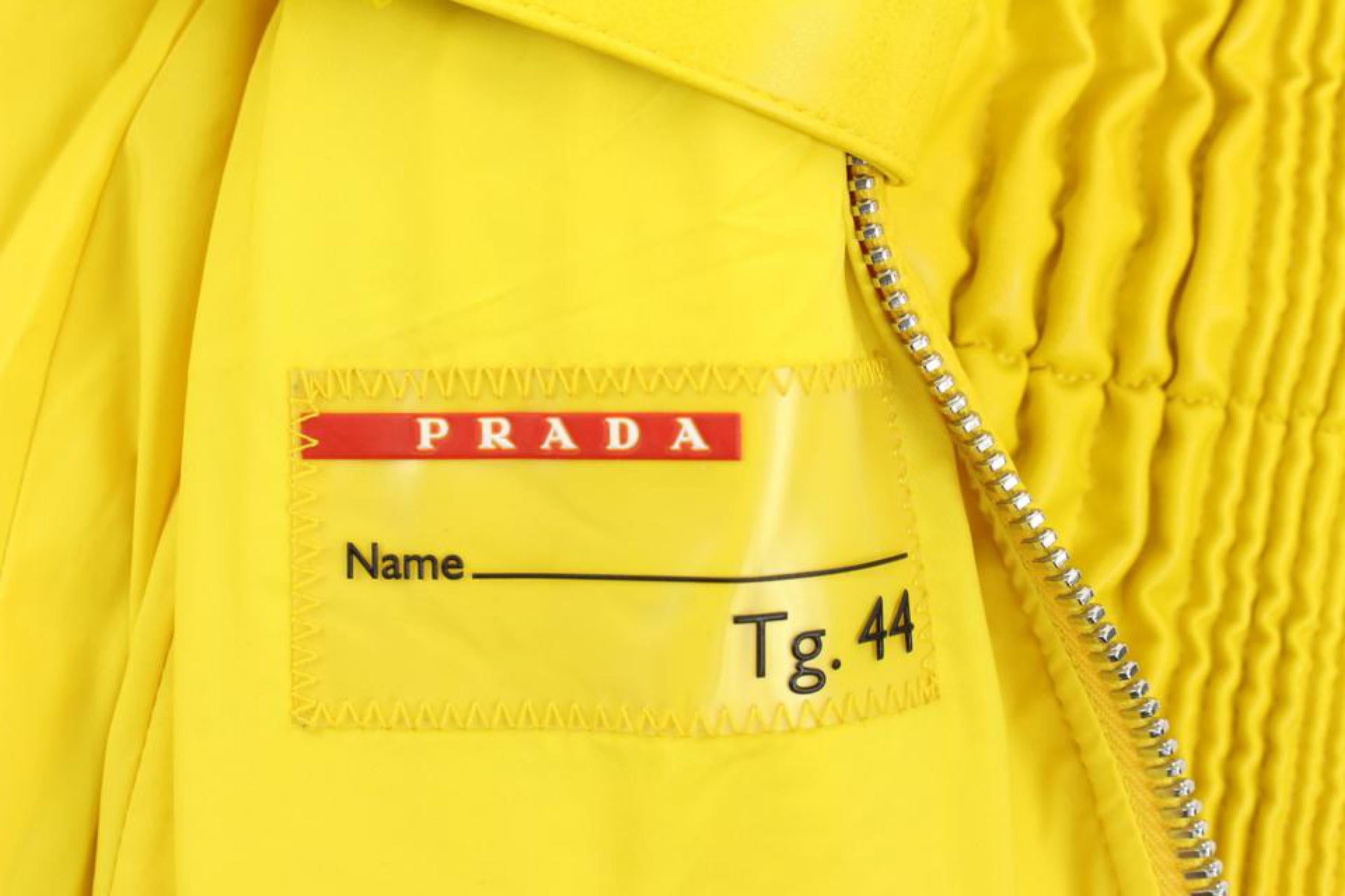 Prada Women's 34 US Yellow Quilted Blouson Jacket 121PR44 For Sale 1