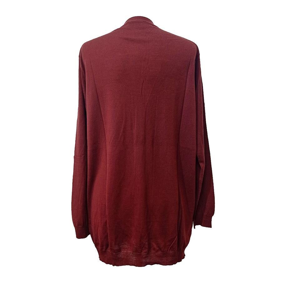 Wool Rust color Five Buttons Length shoulder/hem cm 68 (26,77 inches) Shoulder length cm 46 (18,11 inches)
