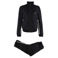 Prada x Adidas Re-Nylon-Turnjacke & Läufer