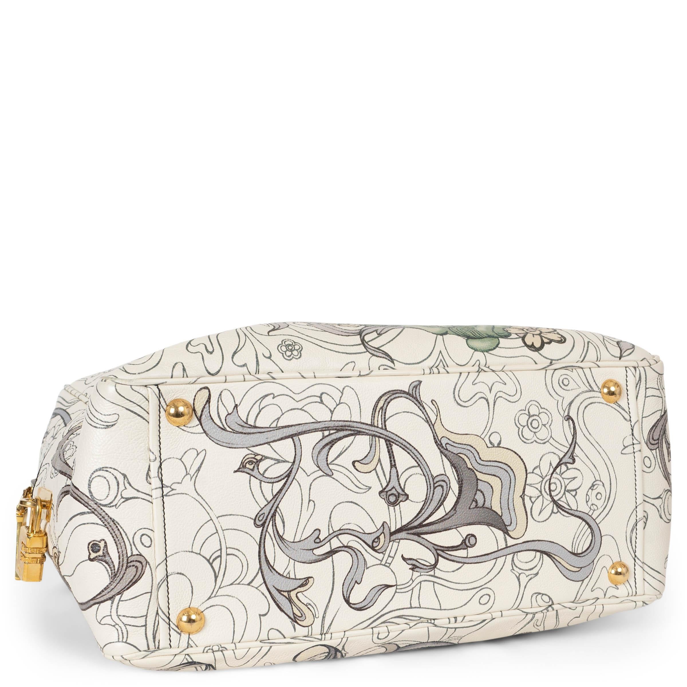 PRADA x JAMES JEAN cream leather 2018 BUNNY BAULETTO Bag In Excellent Condition For Sale In Zürich, CH