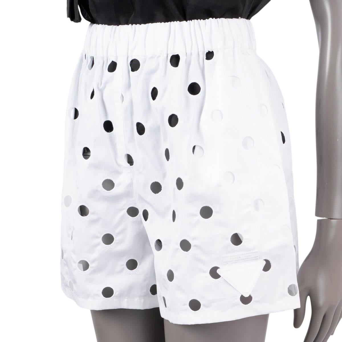 PRADA x RAF SIMONS white cotton 2021 PERFORATED Mini Shorts Pants 40 S In Excellent Condition For Sale In Zürich, CH