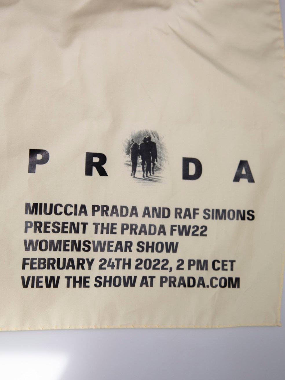 Prada Yellow FW22 Square Scarf In Good Condition For Sale In London, GB