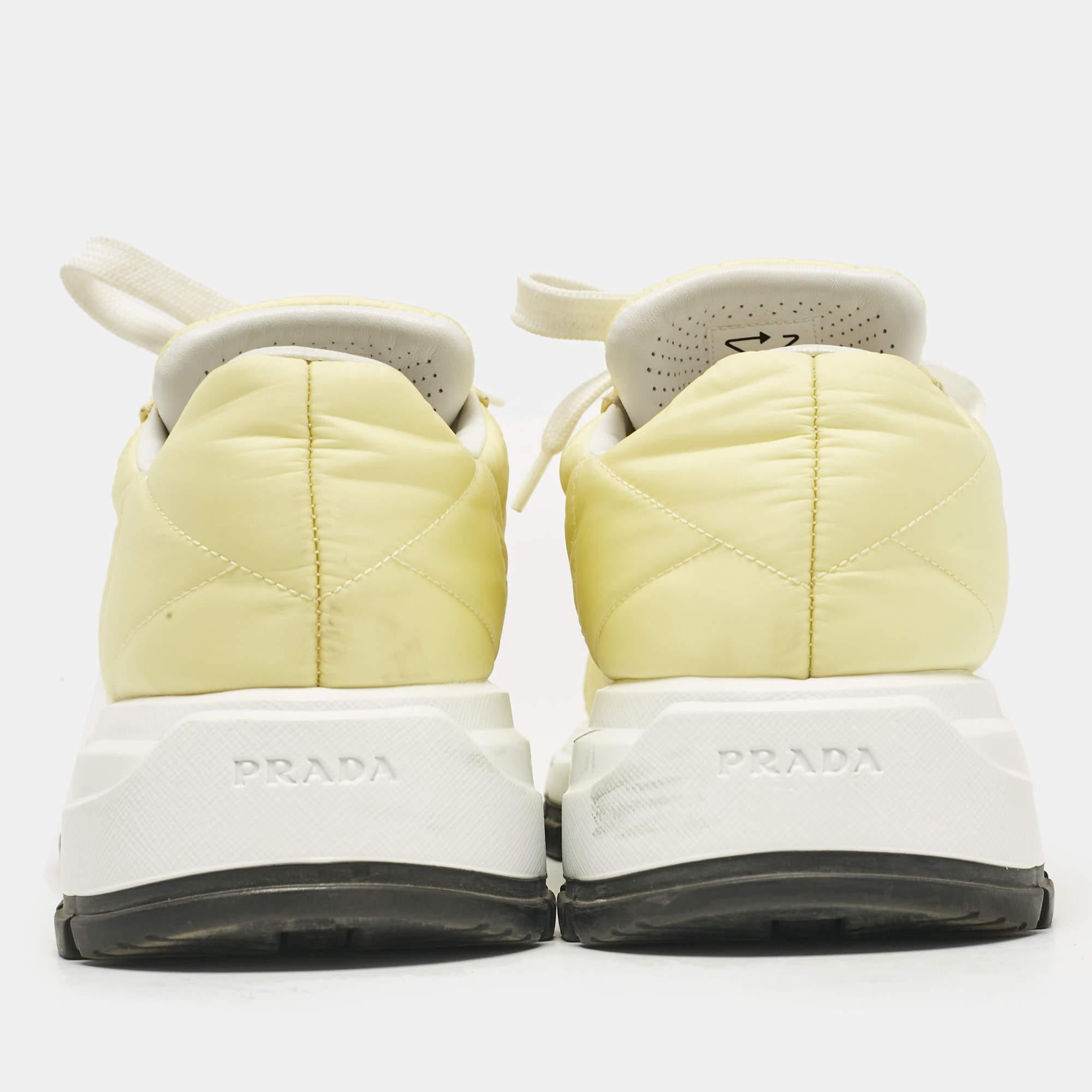 Prada Yellow Nylon Gabardine Low Top Sneakers 39.5 In Good Condition In Dubai, Al Qouz 2