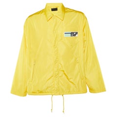 Prada Gelbe Nylon-Jacke mit gepolsterter Knopfleiste vorne XL