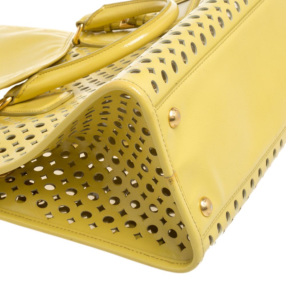 Prada Yellow Perforated Patent Leather Tote In Good Condition In Dubai, Al Qouz 2