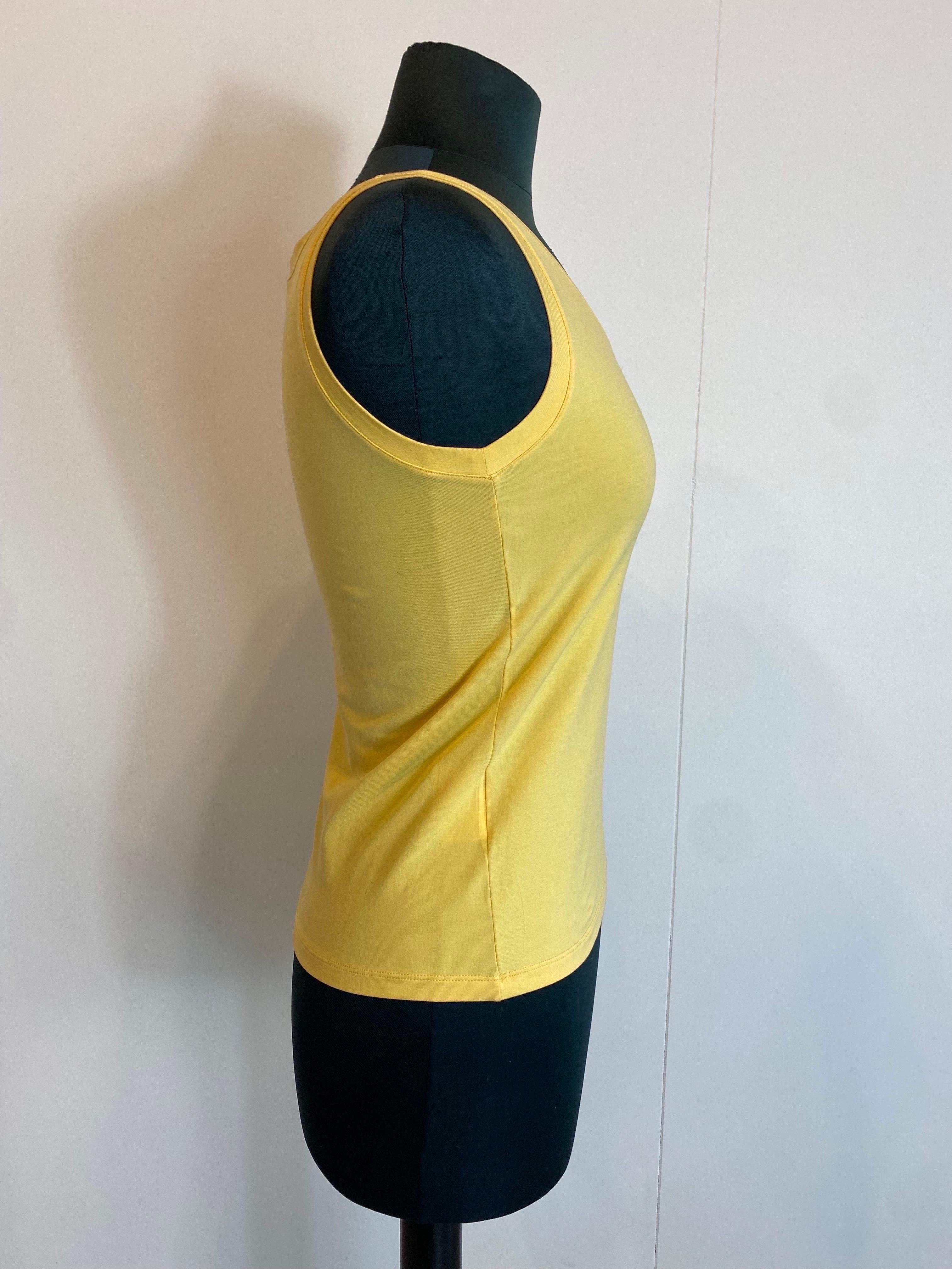 Prada yellow Top In Excellent Condition For Sale In Carnate, IT