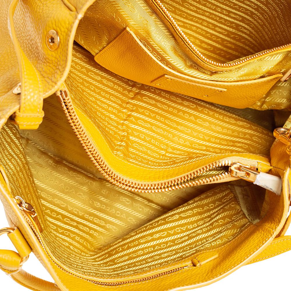 Prada Yellow Vitello Daino Leather Open Tote In Good Condition In Dubai, Al Qouz 2