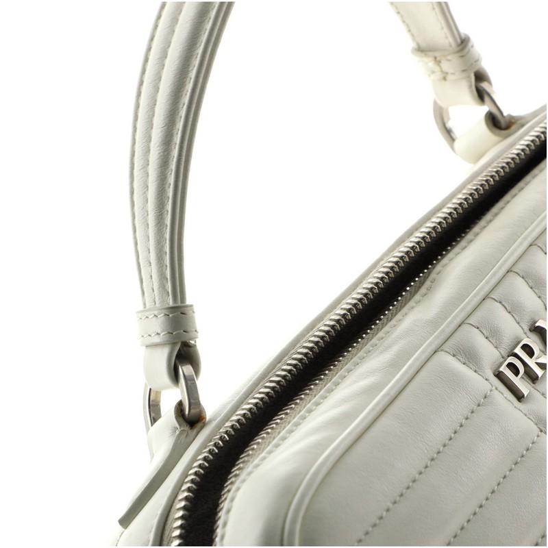 Prada Zip um Top Handle Bag Diagramme gesteppte Leder Medium 3