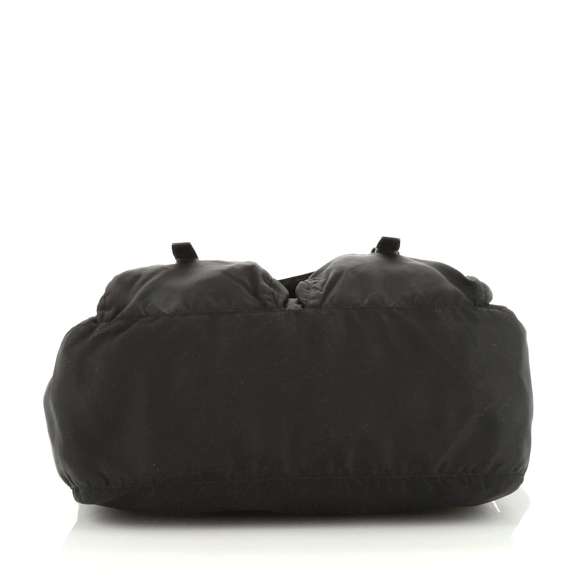 Prada Zip Buckle Messenger Bag Tessuto Medium In Good Condition In NY, NY
