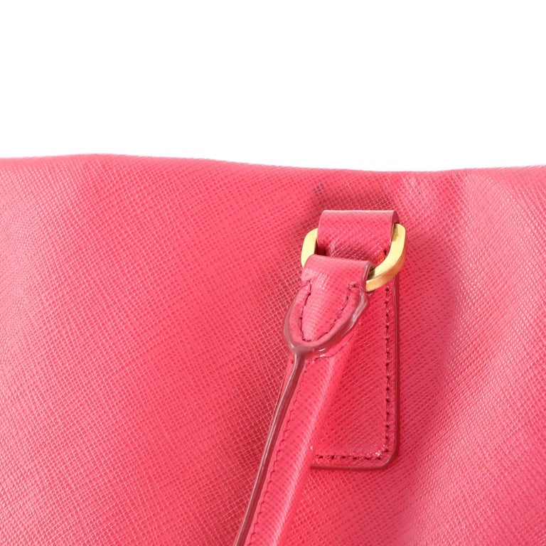 Prada Zip Convertible Tote Saffiano Leather Medium For Sale at 1stDibs